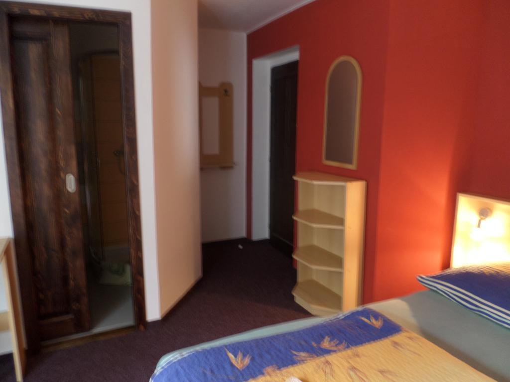 Penzion V Budech Křivoklát Habitación foto