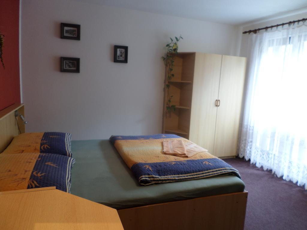 Penzion V Budech Křivoklát Habitación foto