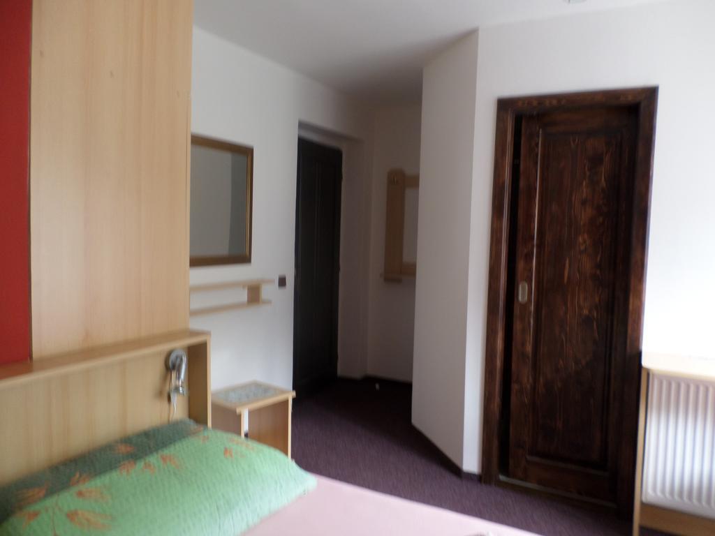Penzion V Budech Křivoklát Exterior foto